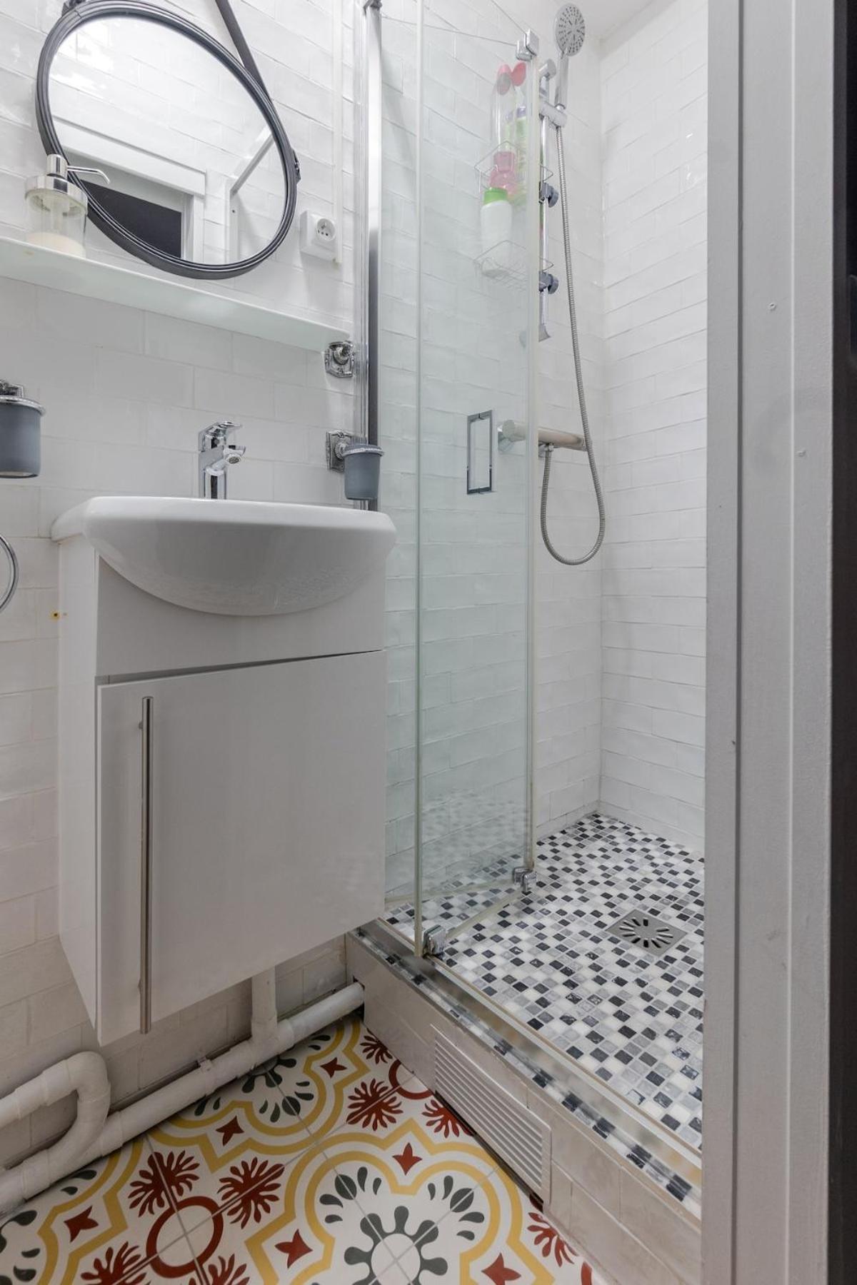 Studio Paris - Metro 7 Cadet - Quartier Faubourg-Montmartre Bagian luar foto