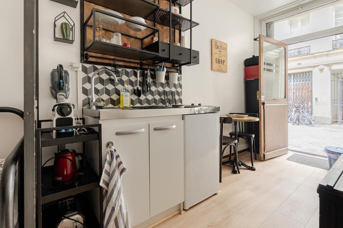Studio Paris - Metro 7 Cadet - Quartier Faubourg-Montmartre Bagian luar foto